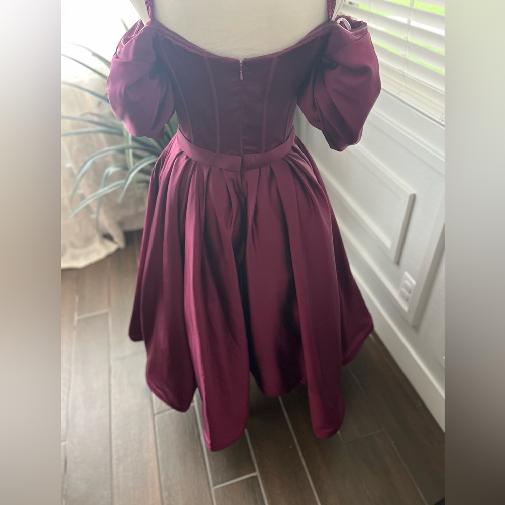 Mac Duggal Deep purple corset midi Gown - Picture 3 of 5